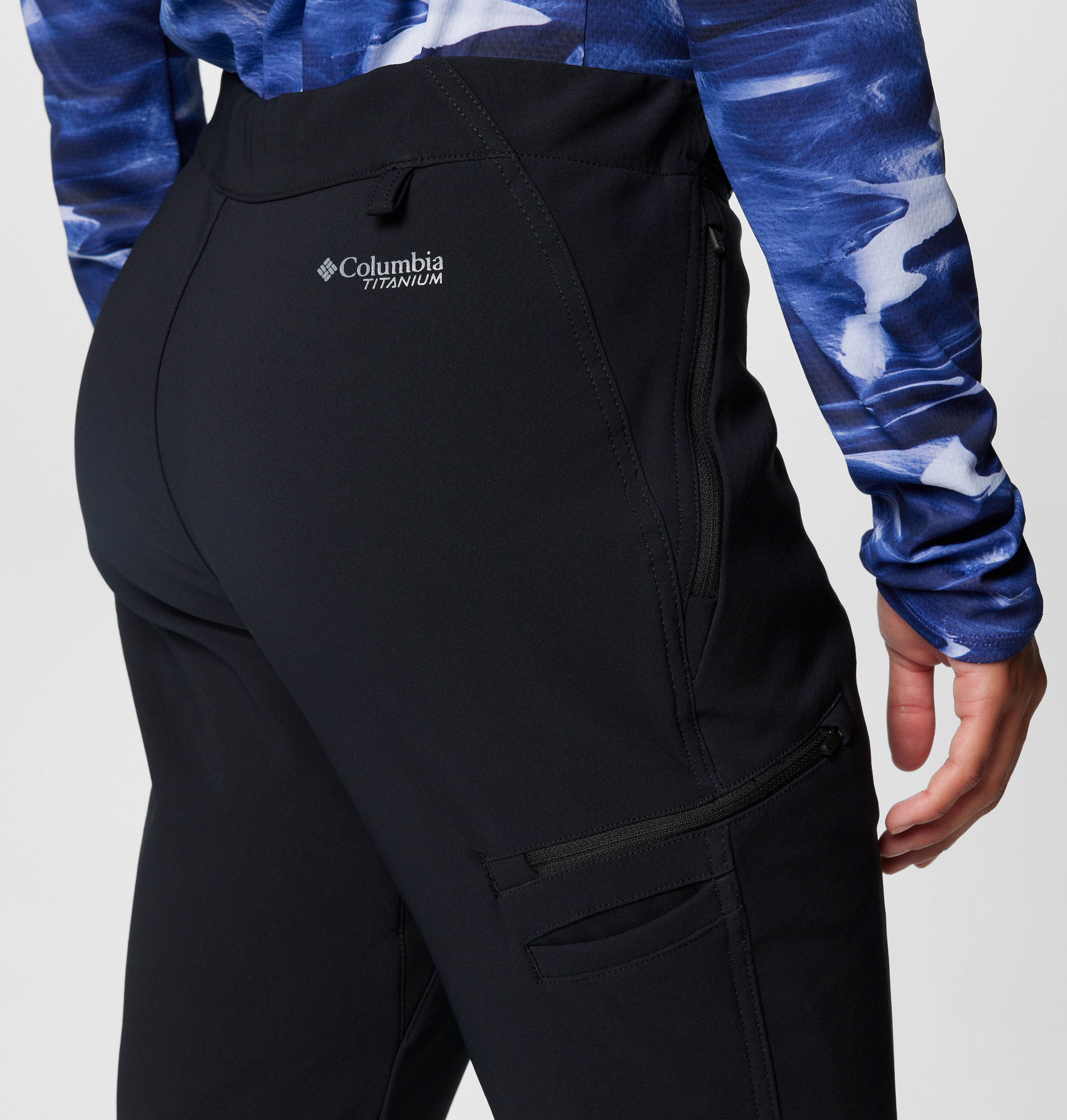 Columbia Kadın Siyah Vast Canyon Omni-Heat Infinity Softshell Columbia Kadın Siyah Vast Canyon Omni-Heat Infinity Softshell