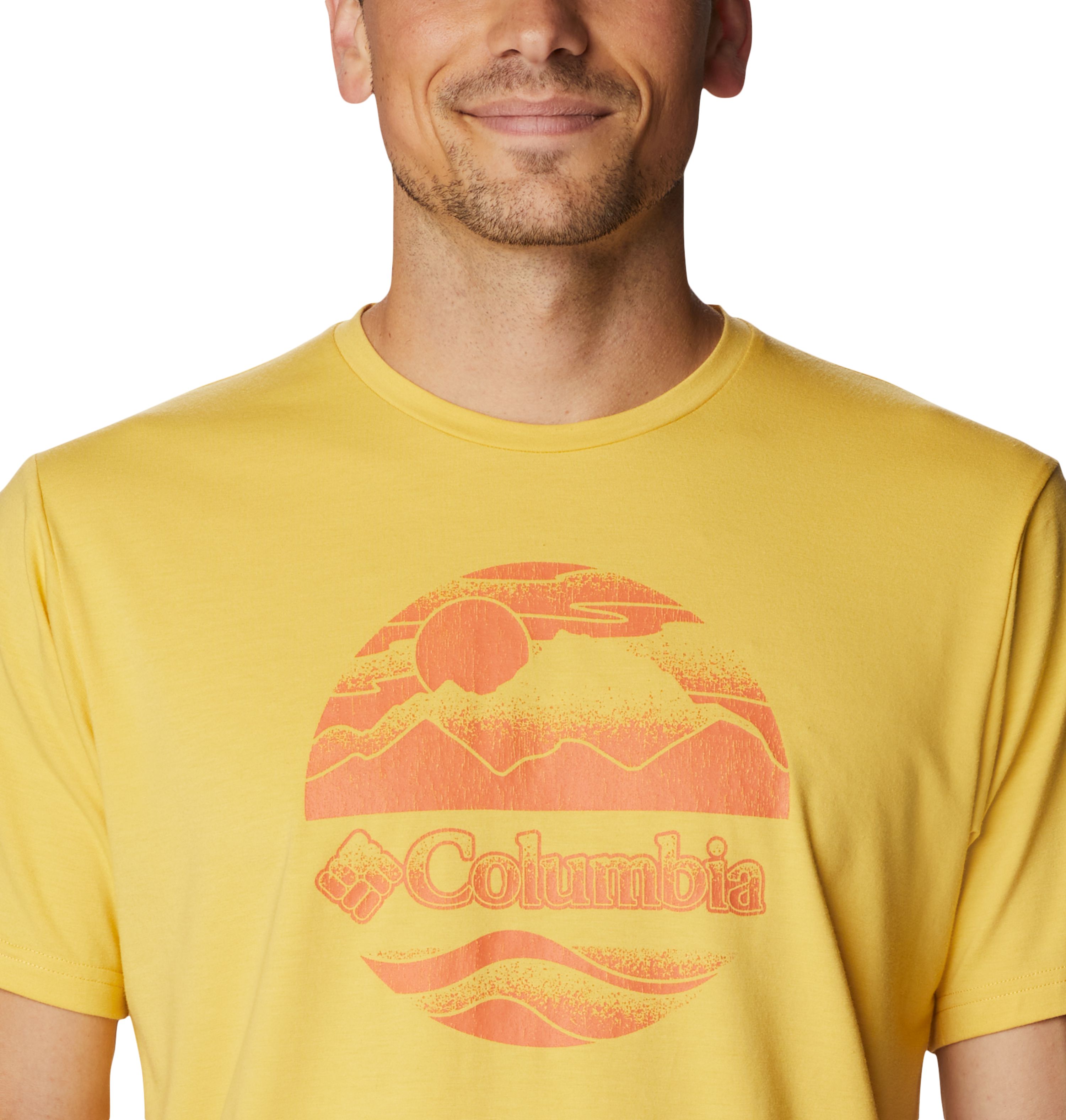 Columbia Men's Sun Trek Graphic Erkek Kısa Kollu T-Shirt. 4