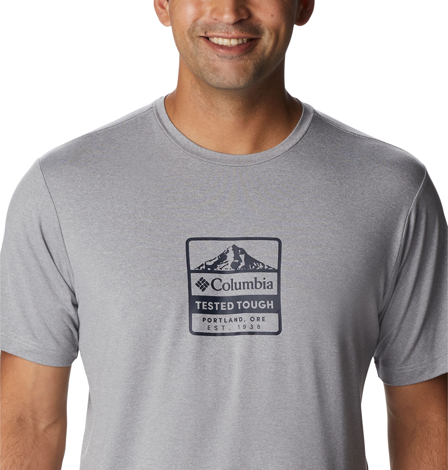 Tech Trail Front Graphic  Erkek Kısa Kollu T-Shirt