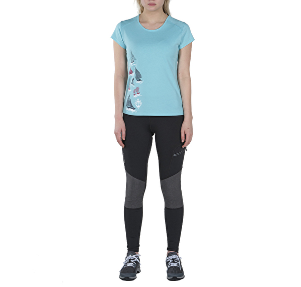 Coastal Flags II Kısa Kollu Kadın T-shirt